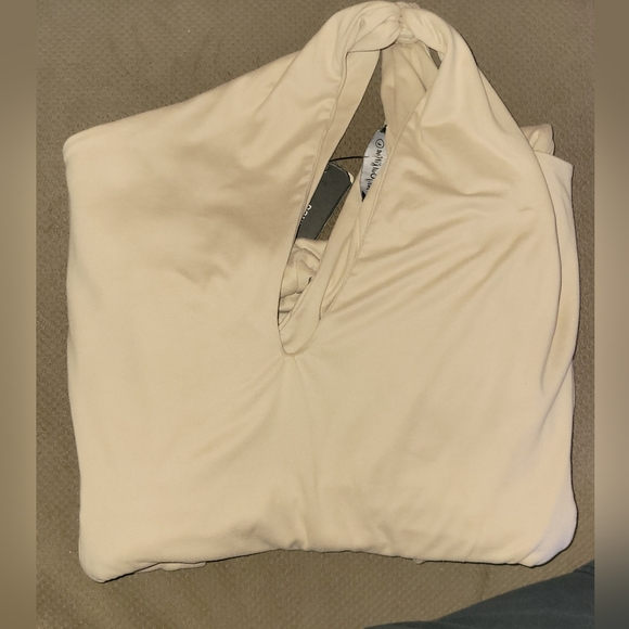 Ariana Bodysuit - Picture 3 of 4